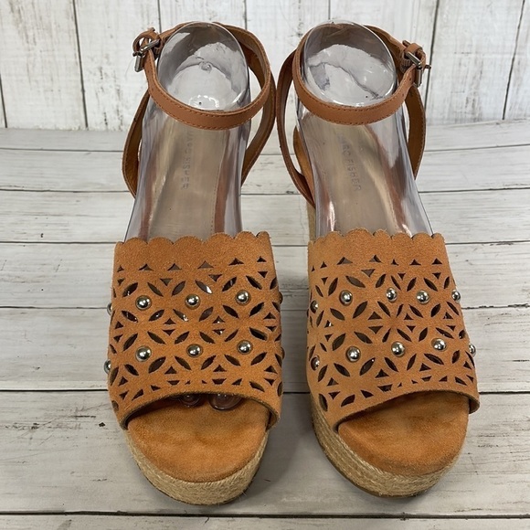 Marc Fisher Butterscotch Suede Studded Wedge Espadrille Ankle Strap Sandal - Picture 3 of 11